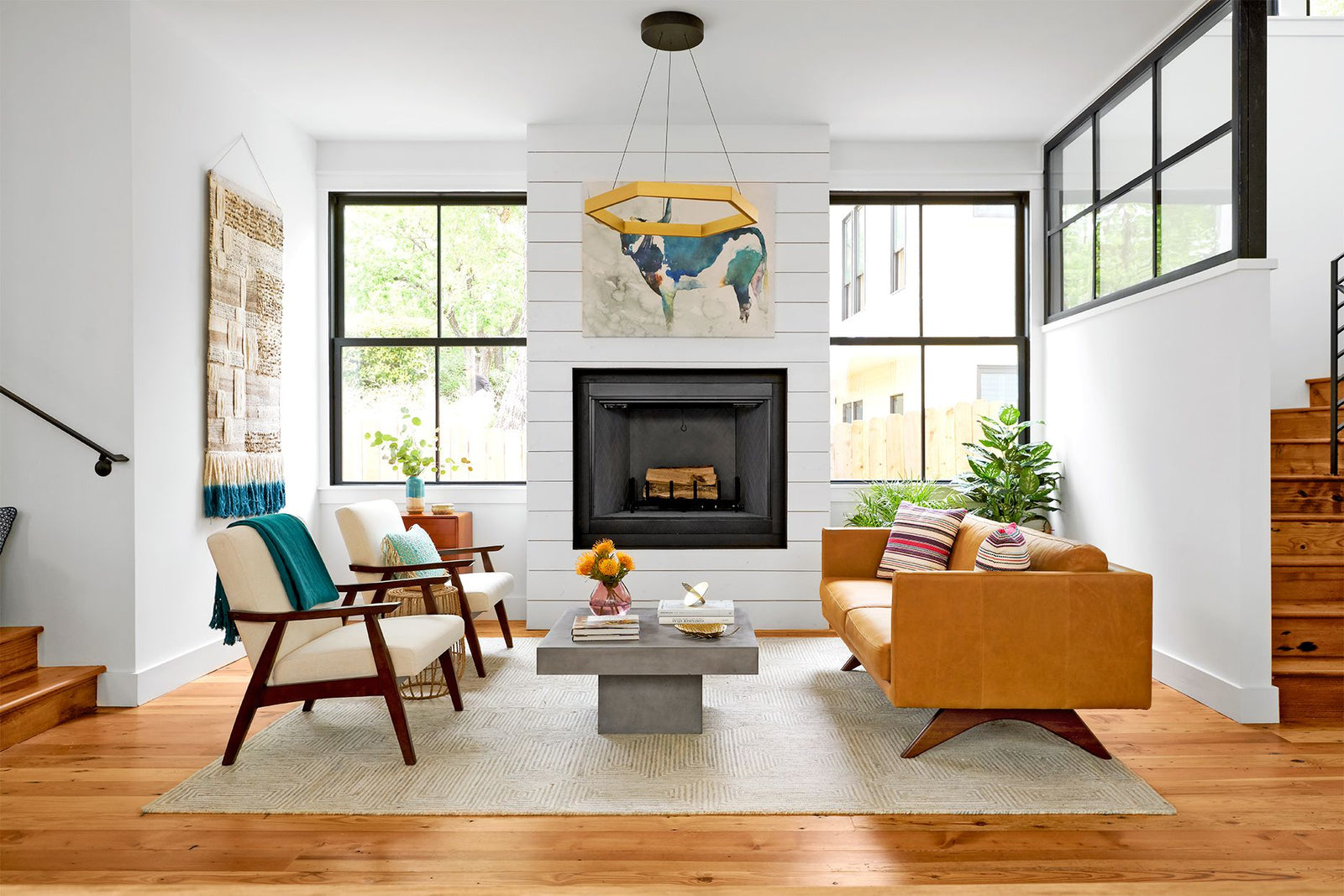 What Color Rug Looks Best on Light Wood Floors?