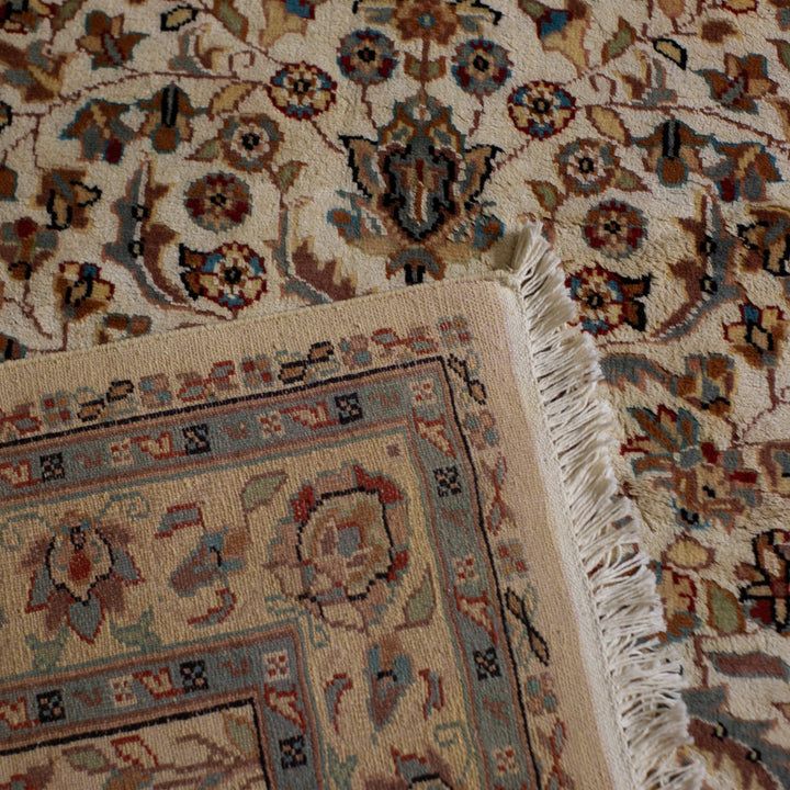 Arrant Luxury Silk-Floral Design (Persian Pattern)